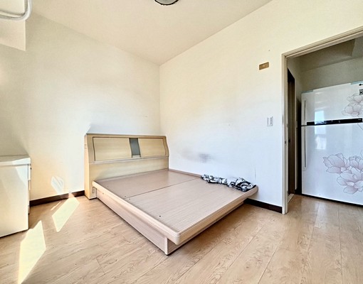 可租補戶籍🔥傢俱全配✅市場最低價✨華麗低奢風💯 - Image 9