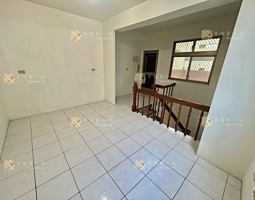 北區透天6房#可租補可入戶#雙平面車位#可貓咪 - Image 13