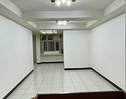 整層出租,隨時可入住,採光佳、使用空間大,近捷運中和站 - Image 1