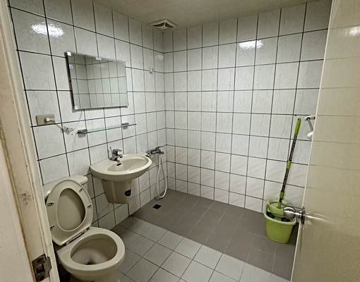 優質地段🌈仁愛路🌈秀峰國小旁👍電梯3+1房 - Image 7