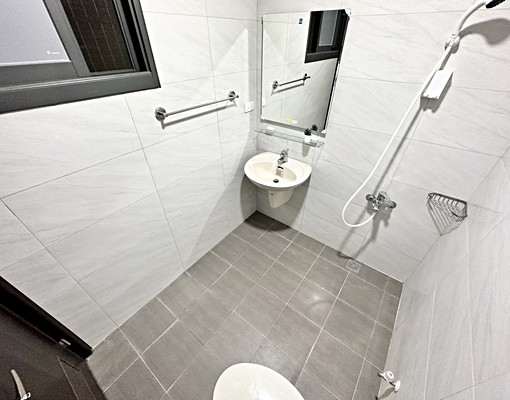 小洪精選-電梯💜陽台獨洗💜採光通風💜超大間 - Image 11