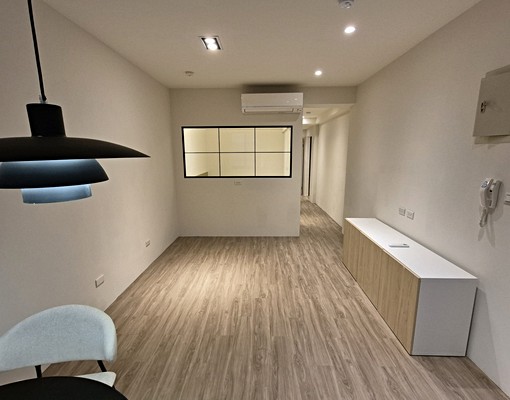 信義路~低樓層♥️♥️超美全新裝潢公寓 - Image 2