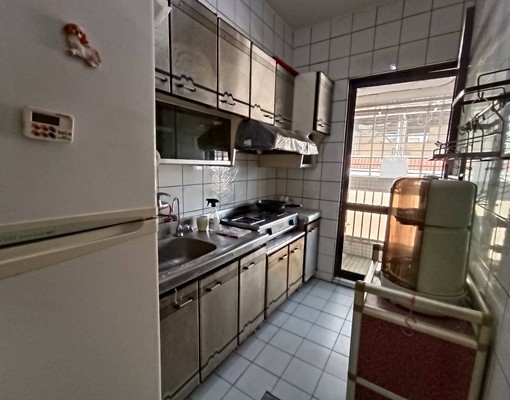 樹孝商圈全配可租補美華廈 - Image 3