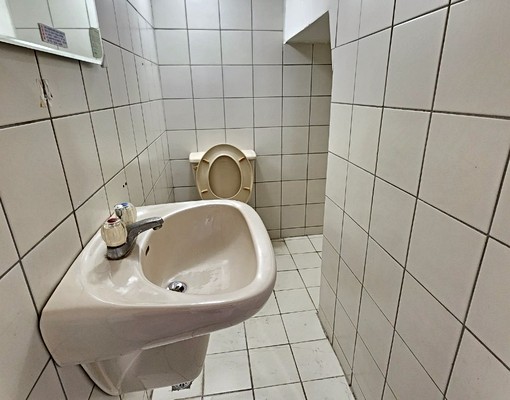 夜市力行商圈~空間大~平面車位可以補助 - Image 11