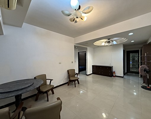 社宅/免仲/補助/大竹商圈機能寧靜優質2房車 - Image 2