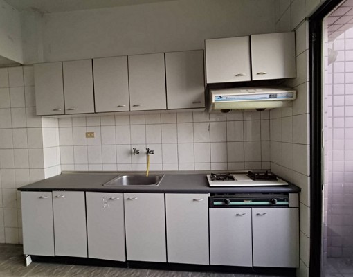 【可營登免3萬店面】永康交流道旁超值金店面 - Image 5