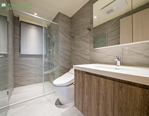 🔥東區|浩瀚湖濱城|近LALAPORT秀泰影城|三房平車 - Image 10