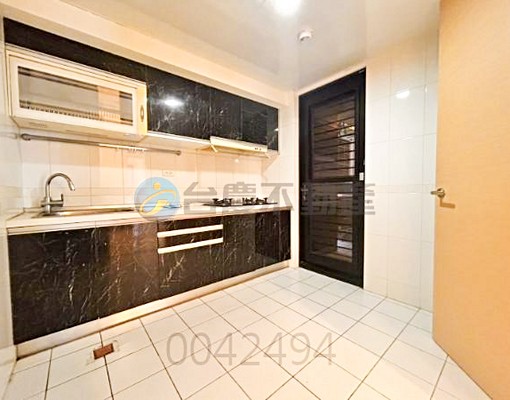 📍近家樂福淡水行政中心|W丰上|空屋3房2衛有車位有浴缸 - Image 6