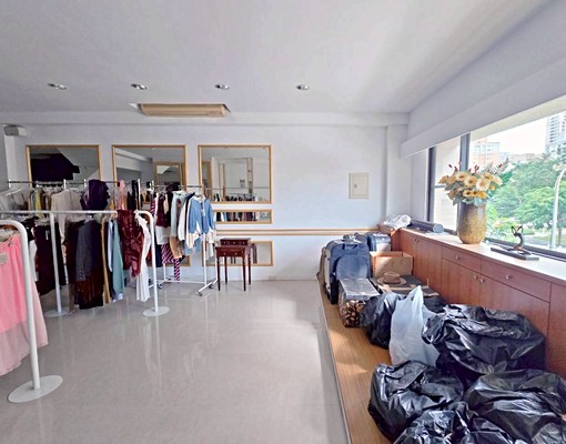 美術館黃金店面,整棟大地坪,適合醫療及補教業 - Image 8