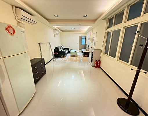 兆基社會住宅🏠東明路全聯旁✅秒殺裝潢大坪數✅2房2廳2衛 - Image 2