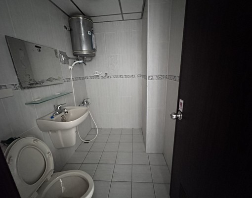 🏠【東方凱悅套房出租】採光佳、生活機能方便! - Image 5