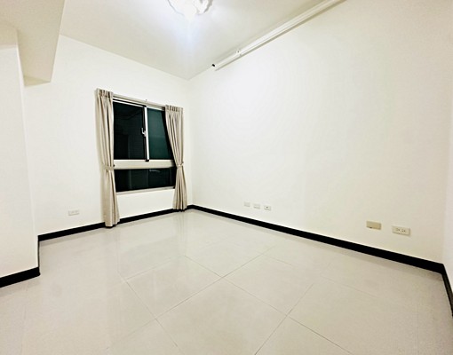 中和住家三房/補助入籍神明廳/垃圾管理代收/機車位 - Image 3