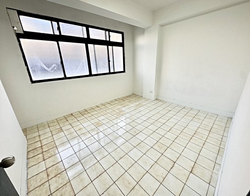 向上市場🍁大三房🍁可全配🍁喜歡來談 - Image 8