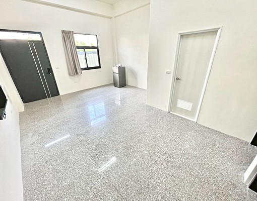 超低價兩房🍂可雙租補✨超大空間✨全新完工✨多間可選 - Image 3