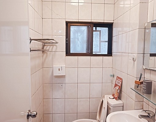 東區大套房可養貓可租補請詳細看文章詢問請加賴 - Image 9