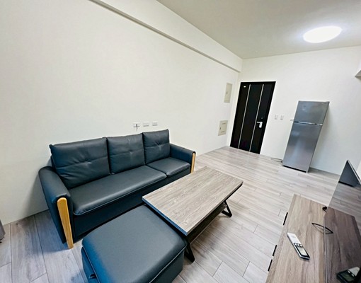 親家福星道一房一廳含車含管家具全套附電視 - Image 4