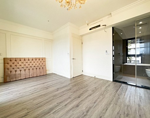 可租補🌟君悅文心百萬裝潢豪華宮廷三改二雙平車🌟 - Image 7