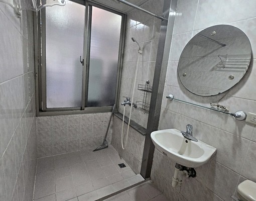 社宅可租補低樓層近師大路台水台電 - Image 4