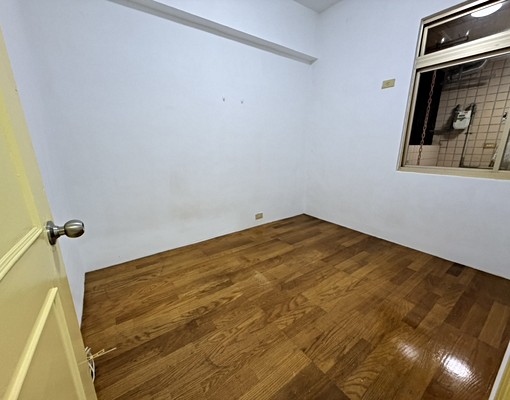 皇家翡翠電梯3房~車位輪抽~ - Image 5