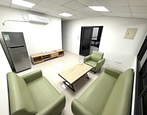 卡比💞超大客廳陽台二房全新裝潢冷氣⭐樓下商圈💞多戶可選 - Image 1