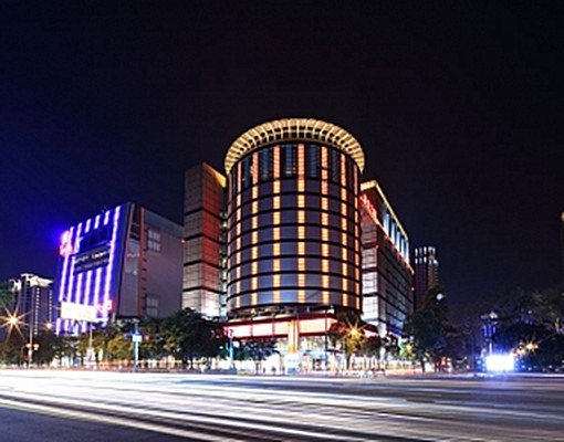 新光/大遠百☘電梯☘商務旅店精品設計☘大衛浴☘大陽台☘獨洗曬 - Image 1