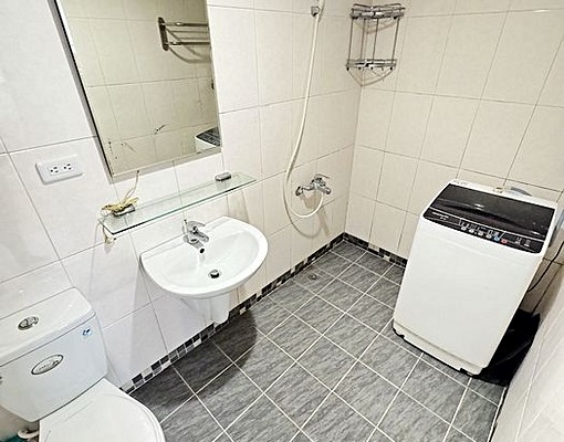 大墩/市政☘電梯☘商務旅店精品設計☘大衛浴☘大陽台☘獨洗獨曬 - Image 13