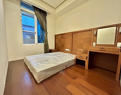 全新~變頻冷氣、強排熱水器、油漆、4房含車位可租金補貼 - Image 7