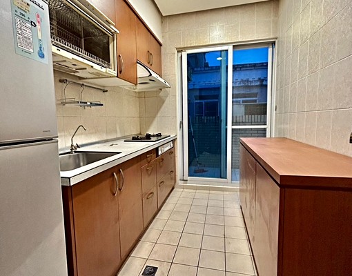 全新~變頻冷氣、強排熱水器、油漆、4房含車位可租金補貼 - Image 11