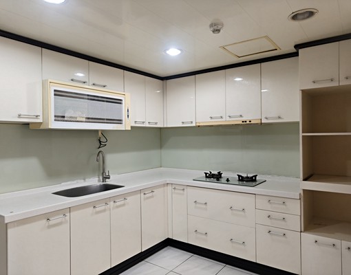 自租~明亮電梯大3房~警衛管理~垃圾集中處理~生活機能佳~ - Image 14