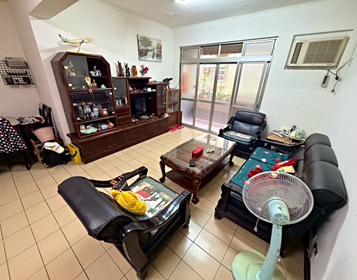 🌟社宅🌟可租補🌟國泰格局🌟免仲介費🌟近運動中心🌟 - Image 1