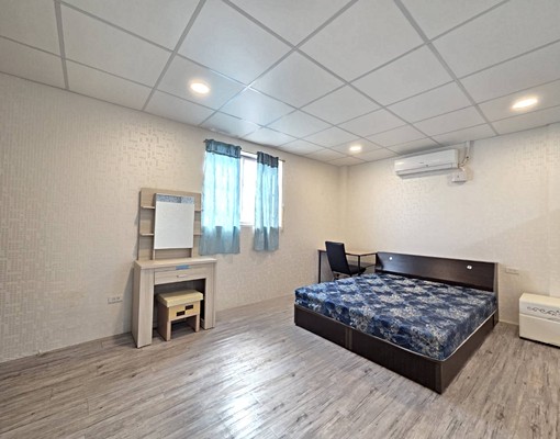 健行科大//陽台電梯大套房+機車位 - Image 2