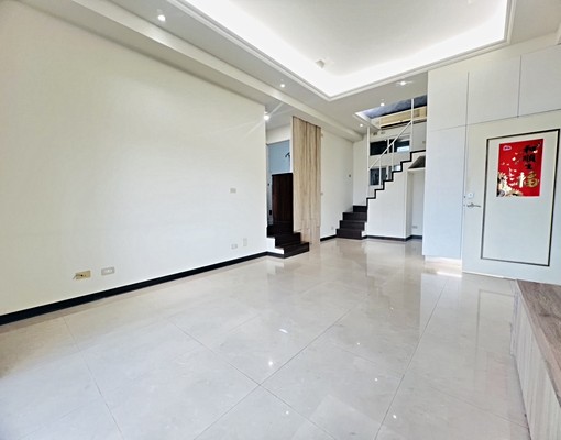 文心高第🔥兩房兩衛🔥可貓可狗🔥高視野 - Image 2