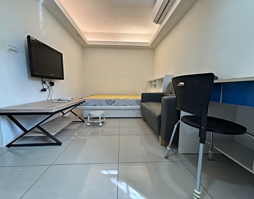 捷運三民高中【超值租案】獨洗衣機★採光優★小廚房 - Image 2