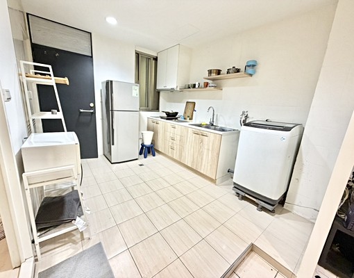 近中興大學♡可多人租屋補助♡合租首選♡傢俱電全配♡乖寵採光佳 - Image 10