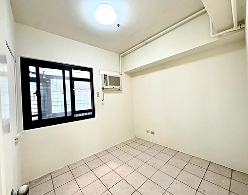 西屯區俊國萬里三房|全新整理|隨時可看 - Image 4