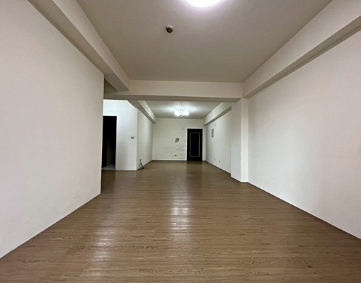 烏日區可租補💎新幹線大三房平車 - Image 1