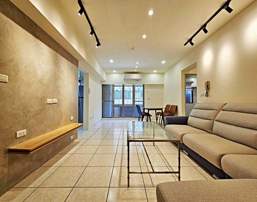 正學府商圈大3房～附車位～可租補 - Image 1