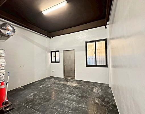 🔥五權豐洲臨路店面🔥50嵐隔壁 - Image 3