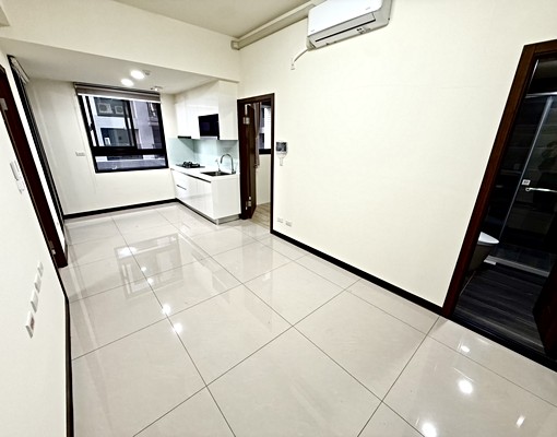 富宇富好🔥輕屋齡精品兩房|可寵可貓可狗|平車位 - Image 1