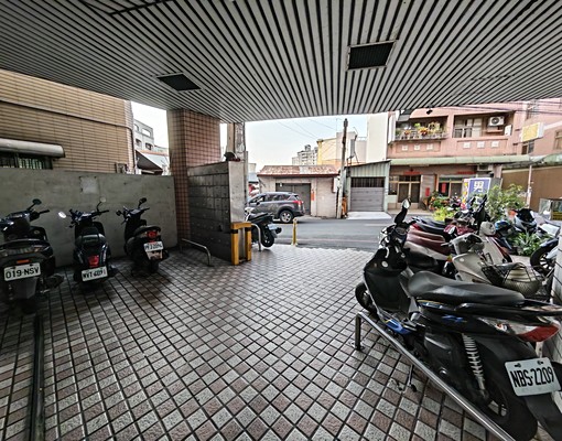 太平小鎮🍎中平國中✅稀有大2房2衛✅免費機車場✅家樂福 - Image 15