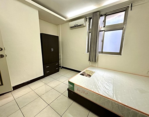 東門🏠格局方正採光通風/傢俱齊全/包水瓦斯/生活機能強 - Image 2