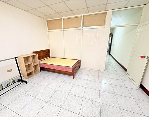 ✨梧棲區透天✨大四房門前停車店面住家皆合宜 - Image 9