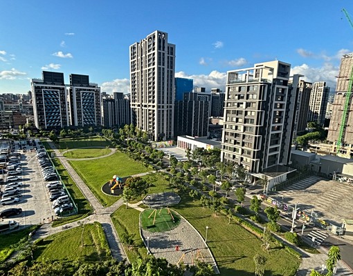 全新交屋優質重劃區溫馨宅 - Thumbnail 1