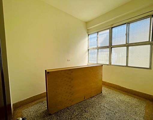 潭子復興路商圈臨路透天店住 - Image 8