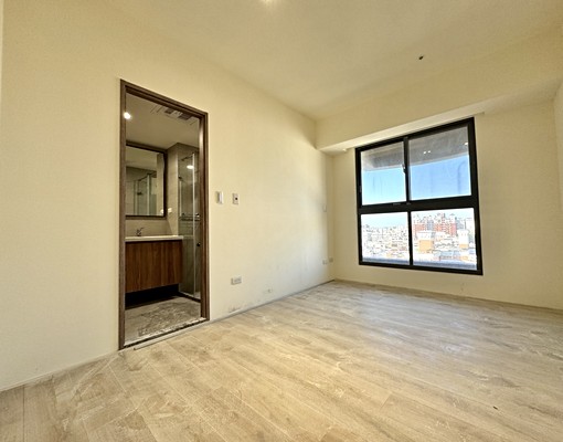 可租補┃全新電梯社區三房平車┃裝潢傢俱家電齊全┃台水電 - Image 6