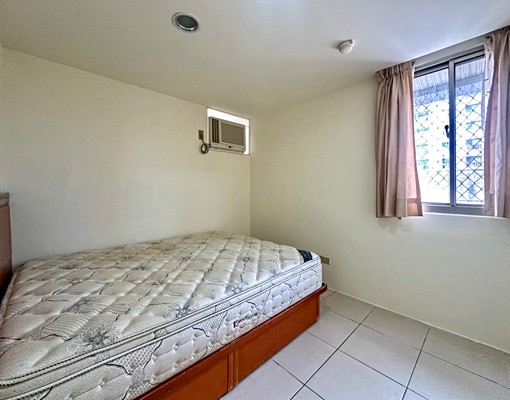 南屯五期大墩家樂福公益美兩房衛浴開窗 - Image 11