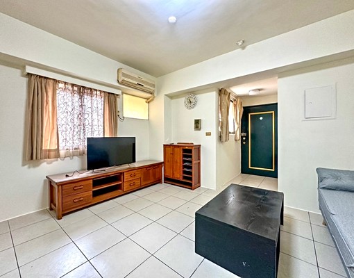 南屯五期大墩家樂福公益美兩房衛浴開窗 - Image 1