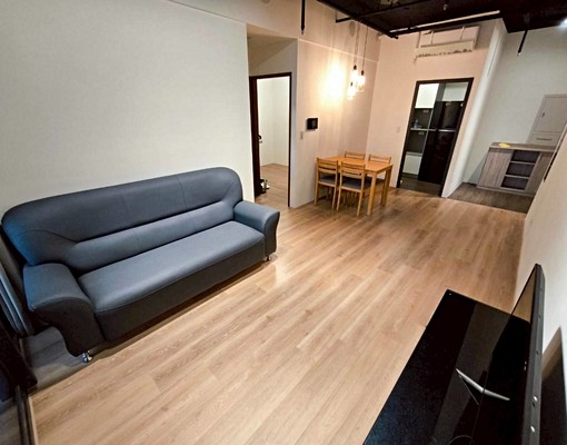 洲際W🌟可貓🐈2房含平車🌟台水電🌟可雙租補🌟秒殺✨ - Image 1