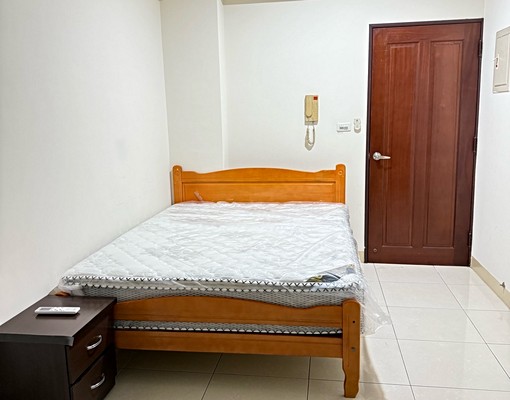 光線充足.環境幽雅.設備新 - Image 1