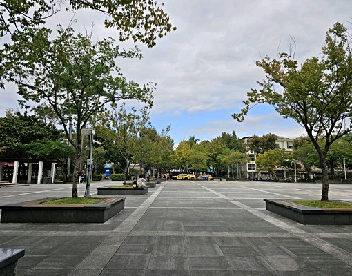 介壽國中漂亮大2房租售達人簡若婷 - Image 2